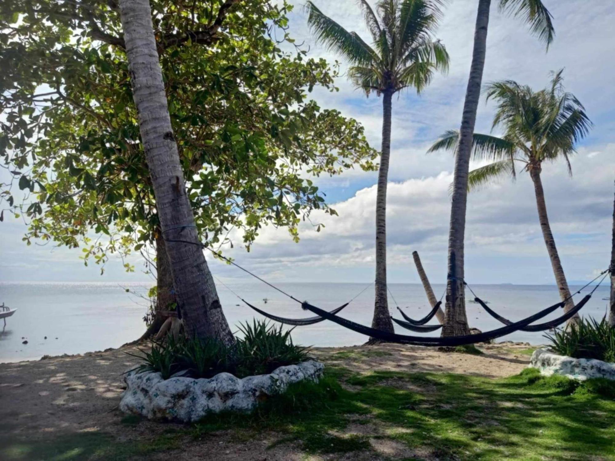 Hola Beach Resort Siquijor Εξωτερικό φωτογραφία
